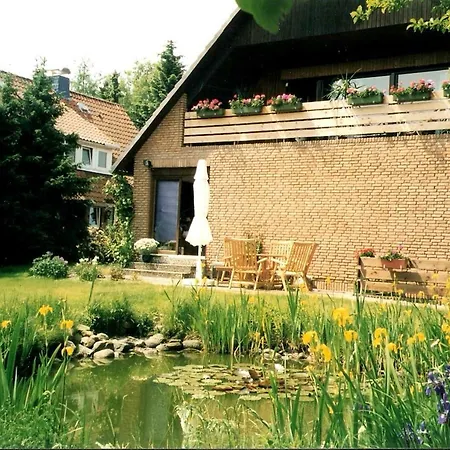 Lueneburg-Melbeck, 105 Qm Mit Fernsicht, Ruhige Sackgasse, Wallbox, Fussbodenheizung Extérieur photo